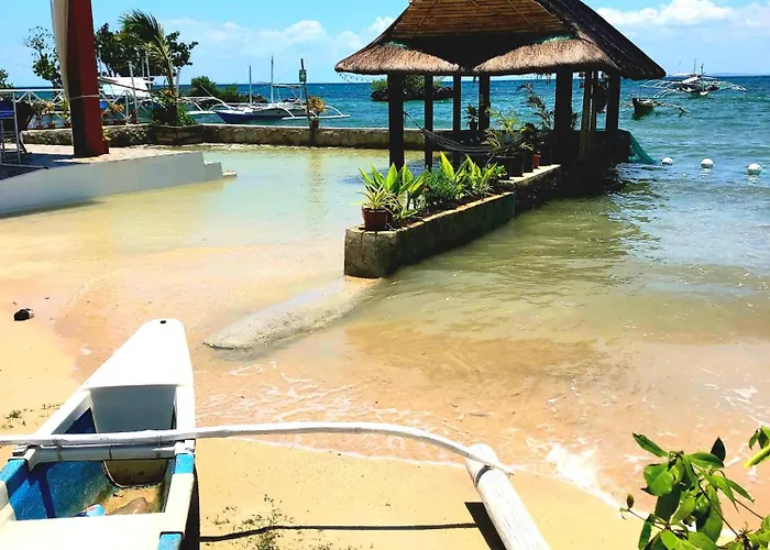 On-the-beach Jade's Lapu-lapu Olango ヴィラ